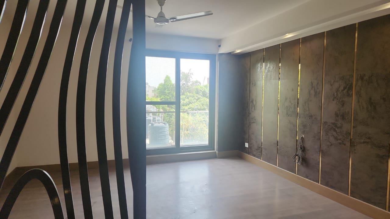4BHK Builder Floor Available for RENT at  Green park extention - 10408