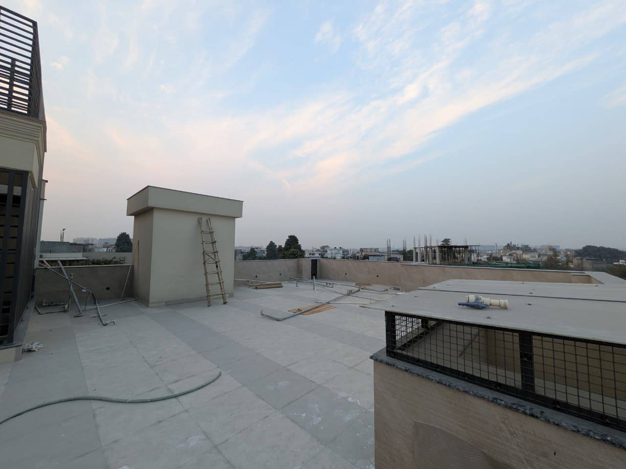 4BHK Builder Floor Available for Sale at South Extension-II - 8537