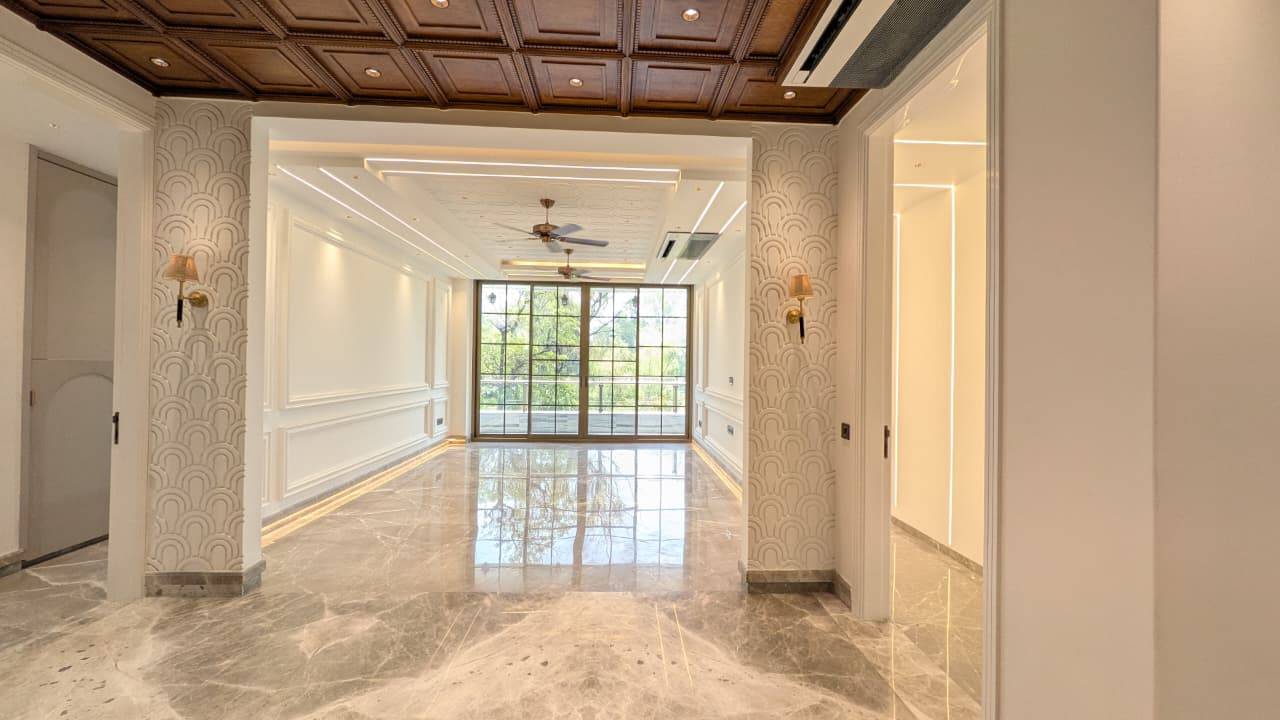 4BHK Builder Floor Available for RENT at Defence colony - 10105
