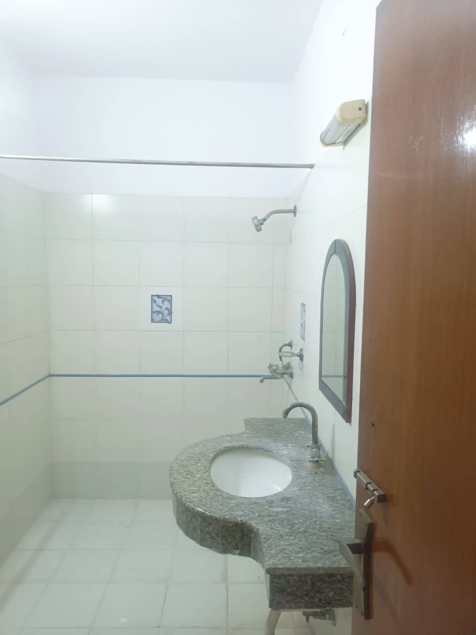 Furnished 3BHK Builder Floor Available for RENT at Defence Colony - 3175