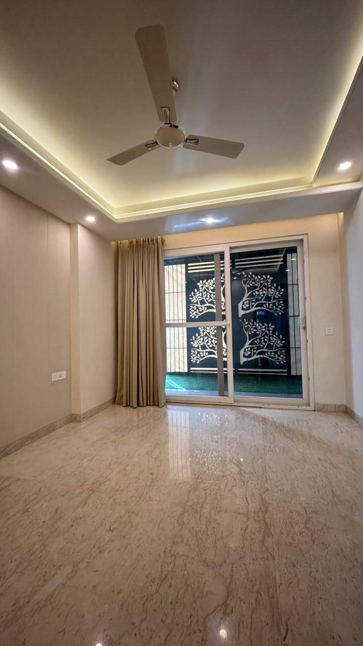4BHK Available for RENT at Safdarjung Enclave - 7083