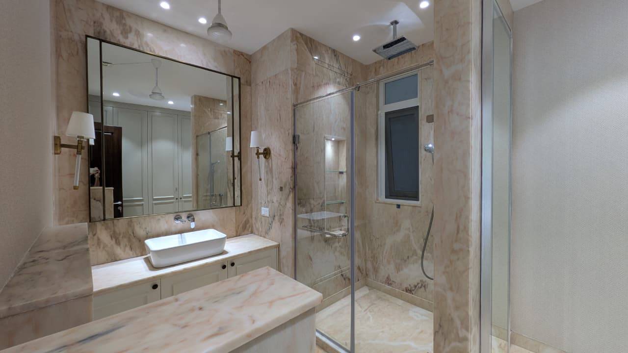 4BHK Builder Floor Available for RENT at  Defence colony - 10407