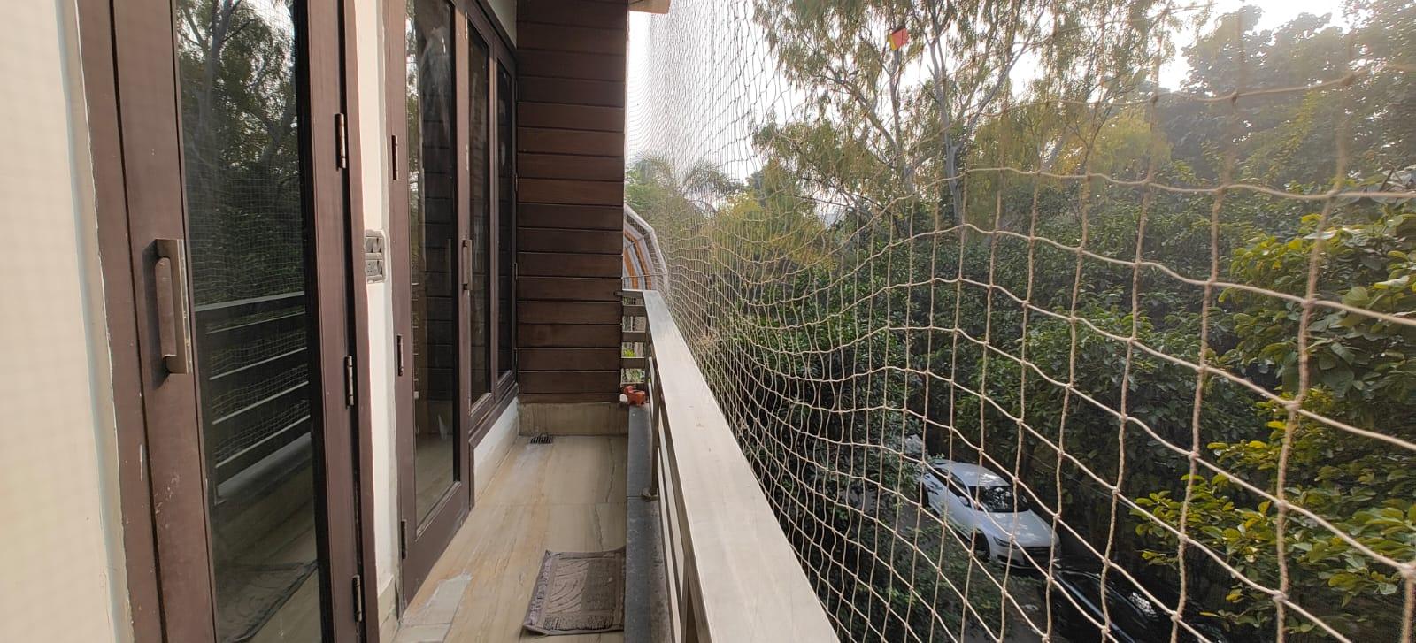 Furnished 3BHK Service Apartment Available for RENT at Defence Colony - 1522