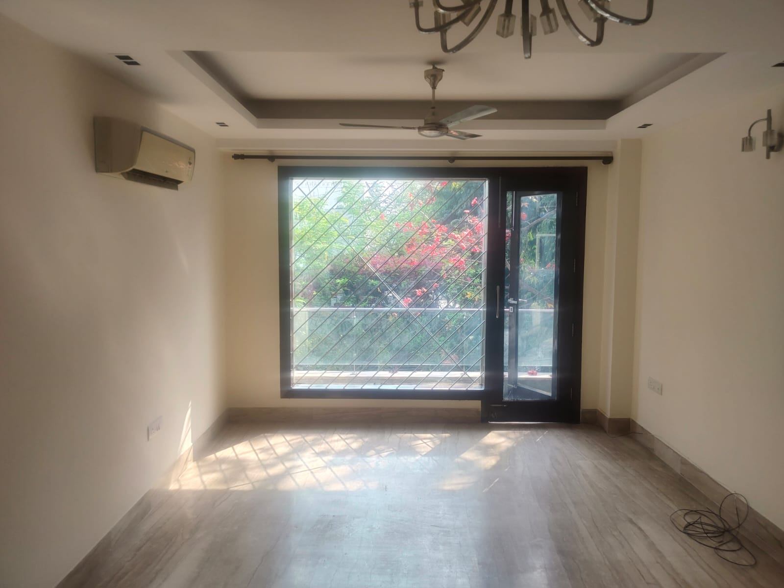 3BHK Builder Floor Available for RENT at hauz khas - 10070